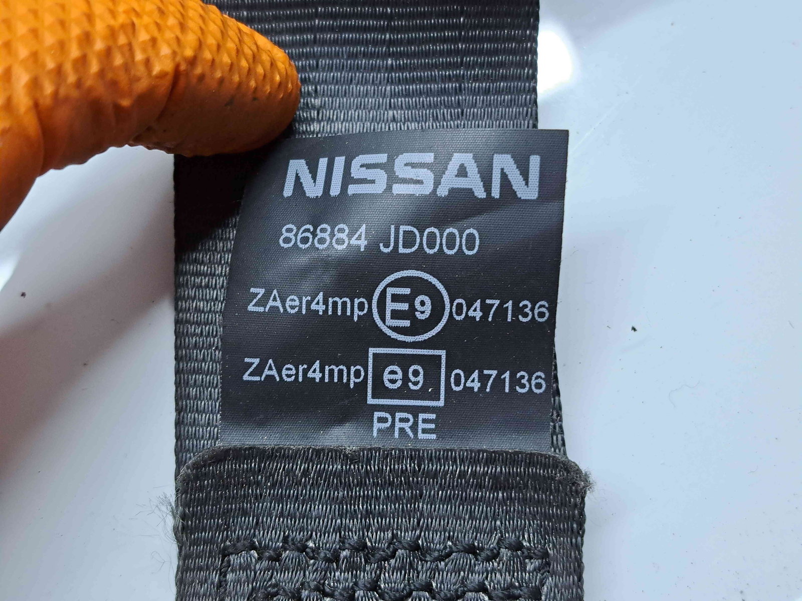 Centura dreapta fata Nissan Qashqai [Fabr 2007-2014] Facelift 86884JD000 - imagine 4