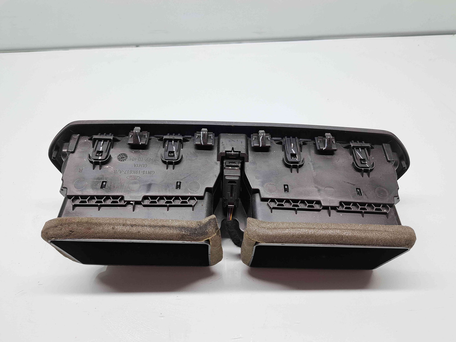 Grila aerisire centrala Ford Ecosport [Fabr 2017-2024] GN15-19K617-A - imagine 2