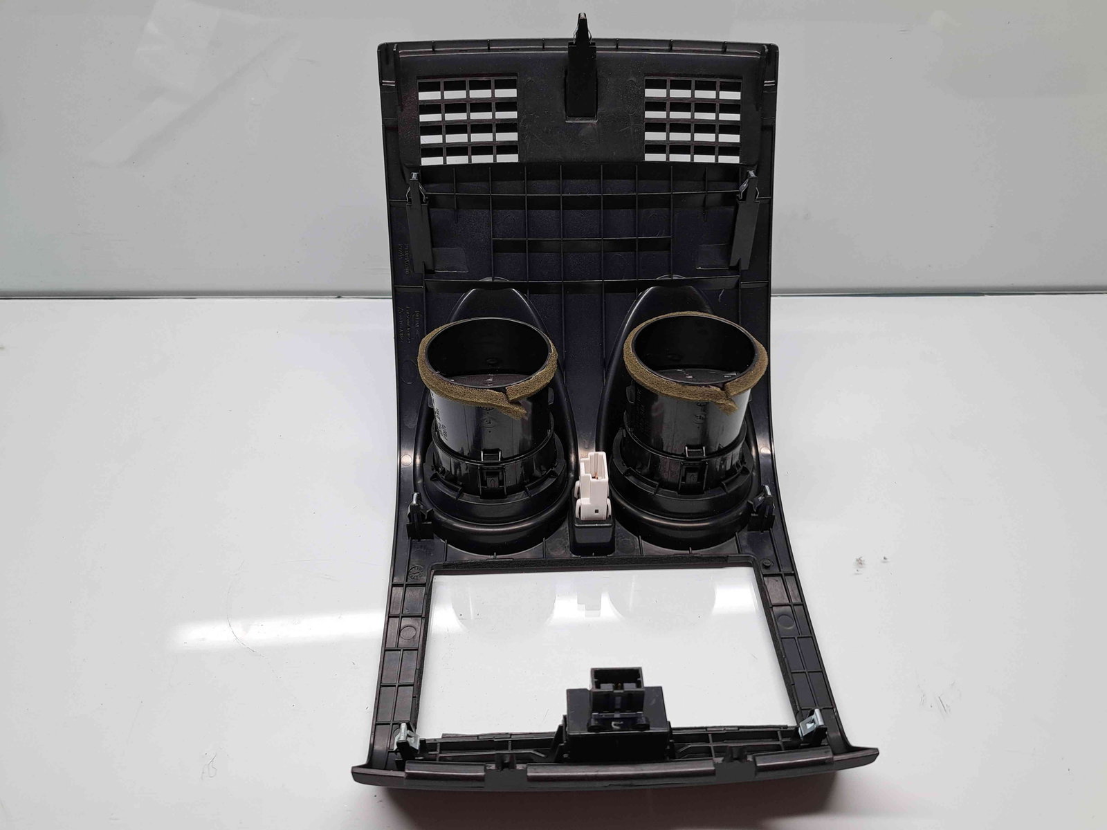 Grila aerisire centrala Nissan Qashqai [Fabr 2007-2014] Facelift P10381A77100 - imagine 3