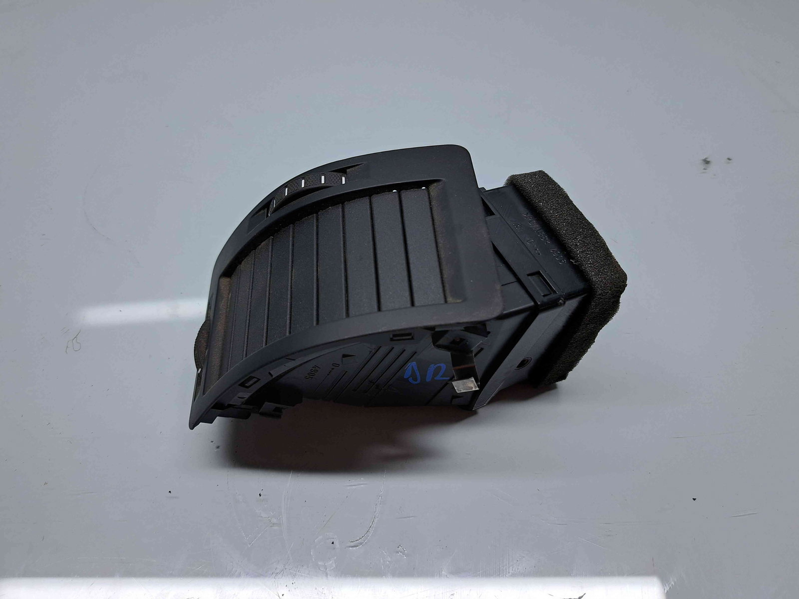 Grila aerisire dreapta Skoda Octavia 2 (1Z3) [Fabr 2004-2013] 1Z0819702 - imagine 2