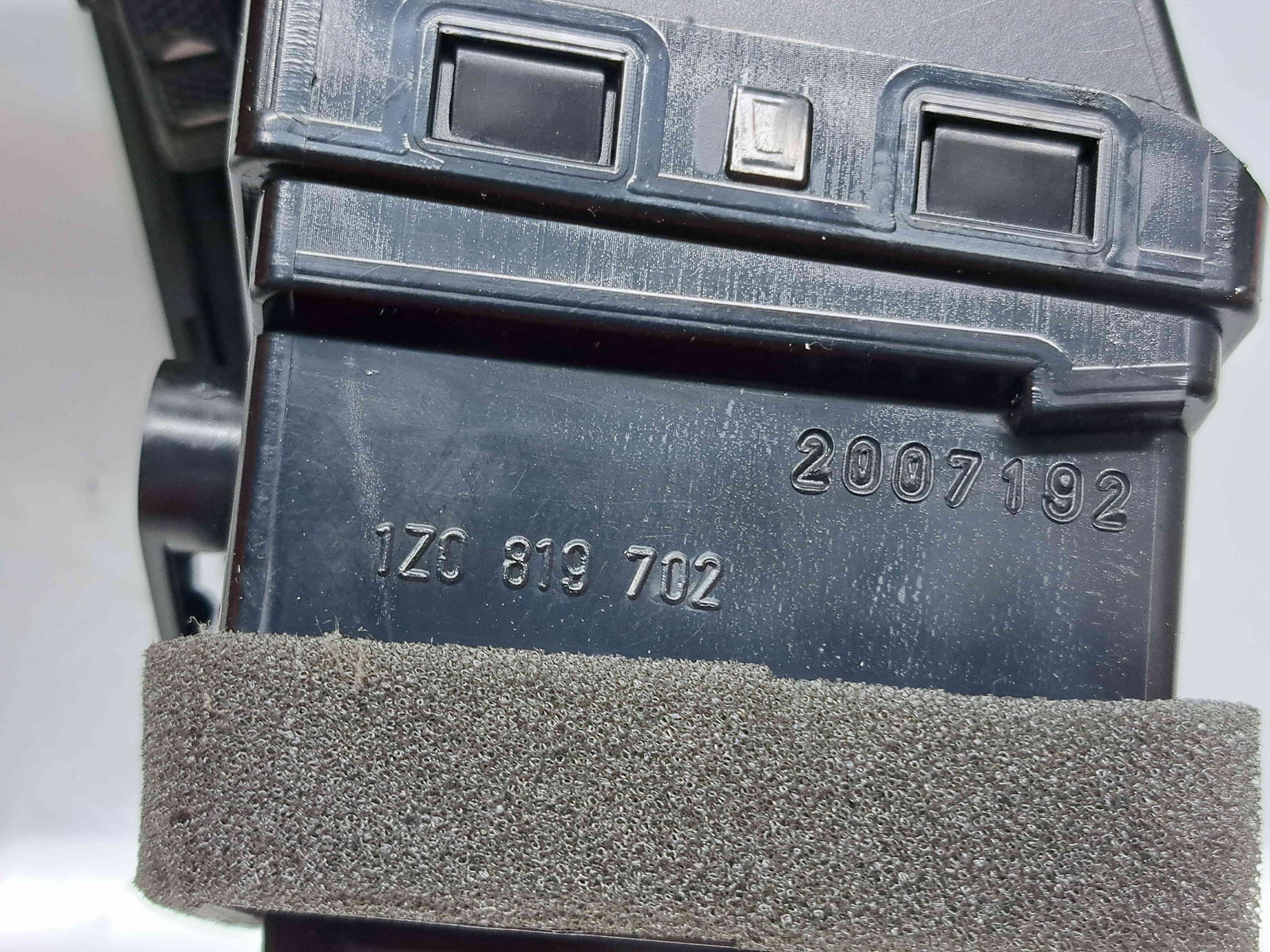 Grila aerisire dreapta Skoda Octavia 2 (1Z3) [Fabr 2004-2013] 1Z0819702 - imagine 4