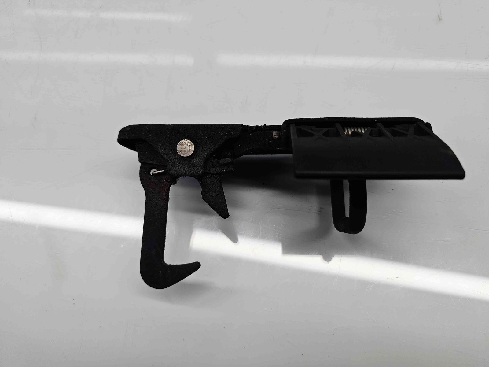 Maner deschidere capota Volkswagen Passat B7 (362) [Fabr 2010-2014] OEM - imagine 2