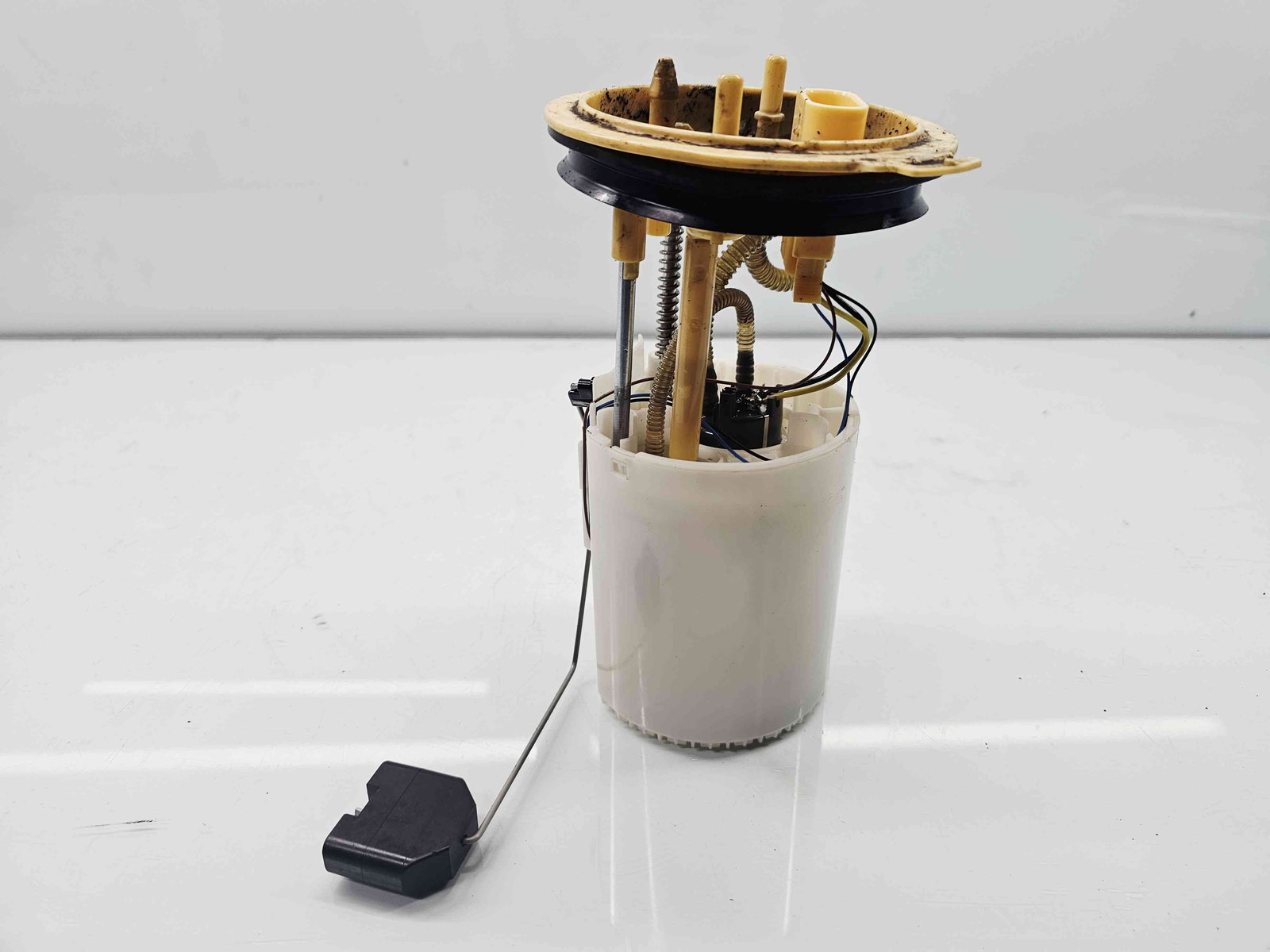 Pompa combustibil Volkswagen Passat B7 (362) [Fabr 2010-2014] 3AA919050H 2.0 TDI CFFB 103KW / 140CP - imagine 1