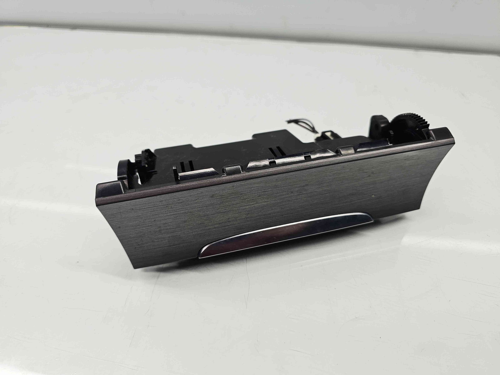 Scrumiera Volkswagen Passat B7 (362) [Fabr 2010-2014] 3C0863284K - imagine 1