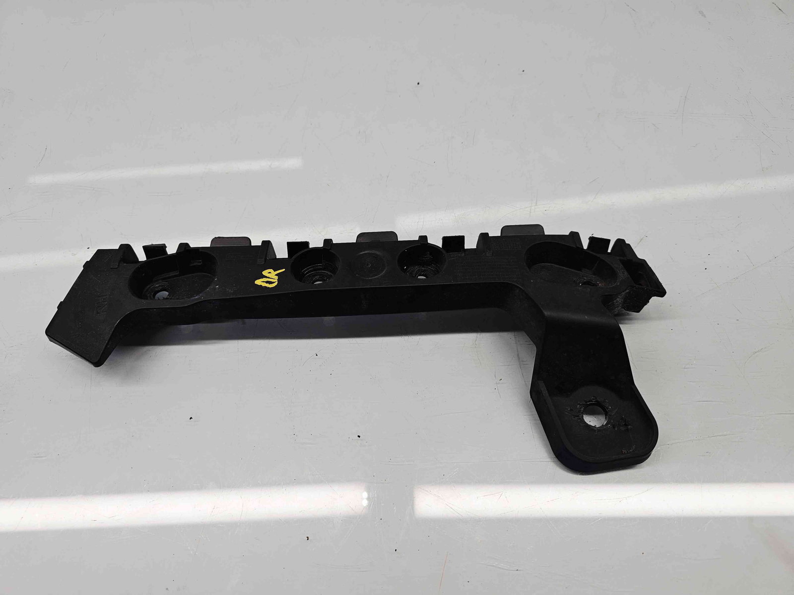 Suport bara dreapta spate Ford Fiesta 8 [Fabr 2017-2025] H1BB-17A881-A1 - imagine 1