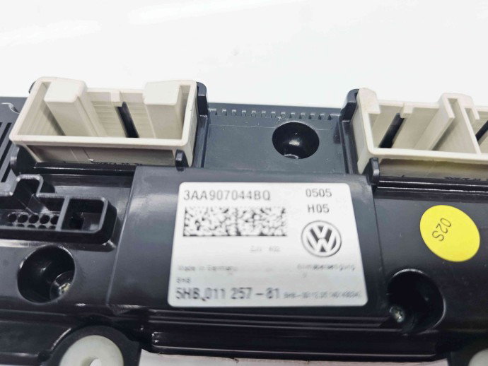  Panou comanda clima  Volkswagen Touran (1T3) [Fabr 2010-2015] 3AA907044BQ