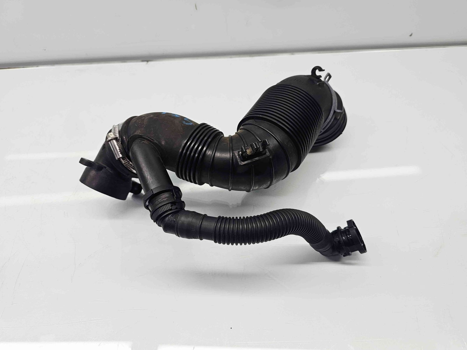 Tub admisie aer AUDI A3 (8P1) [Fabr 2003-2012] 3C0129635 2.0 TDI CFFB 103KW / 140CP - imagine 1