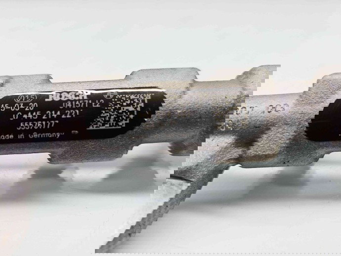 Rampa injectoare  Opel Insignia A [Fabr 2008-2016] 55576177 2.0 CDTI A20DT 121KW / 165CP