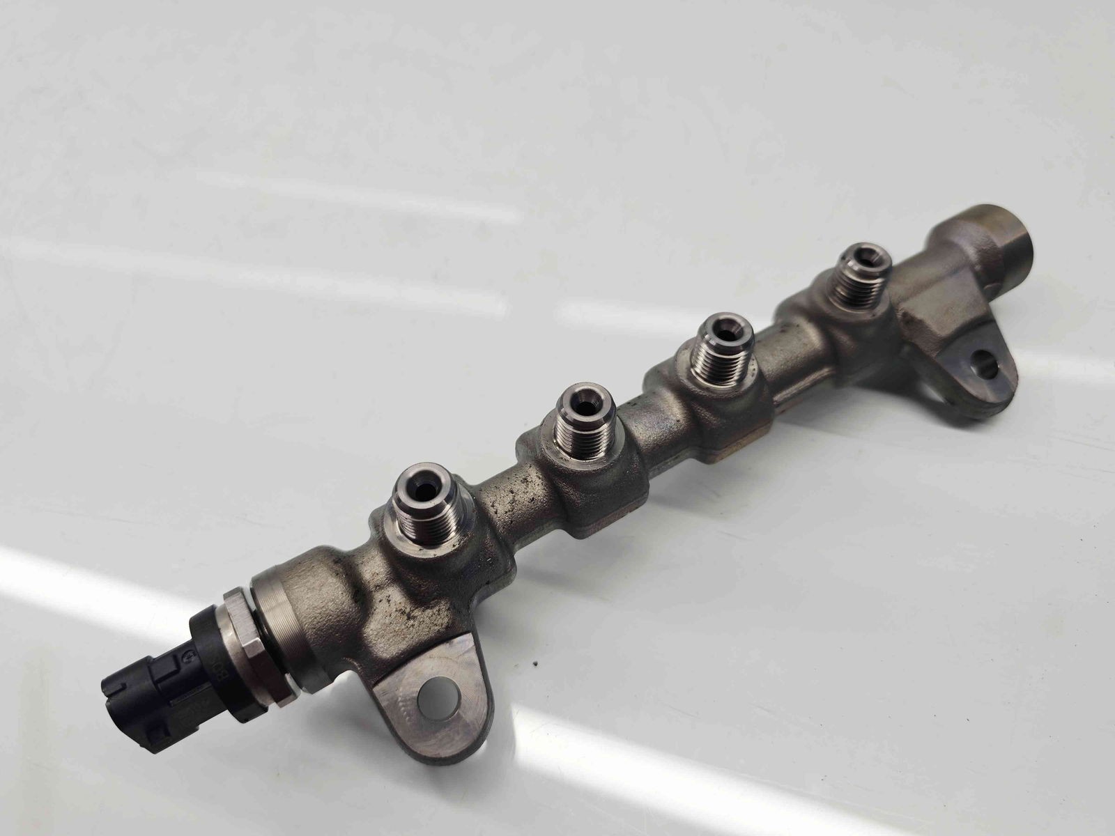 Rampa injectoare Opel Astra J [Fabr 2009-2015] 55576177 2.0 CDTI A20DT 121KW / 165CP - imagine 4