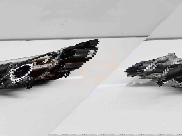 Racitor gaze  Opel Astra J [Fabr 2009-2015] 55577443 2.0 CDTI A20DT 121KW / 165CP