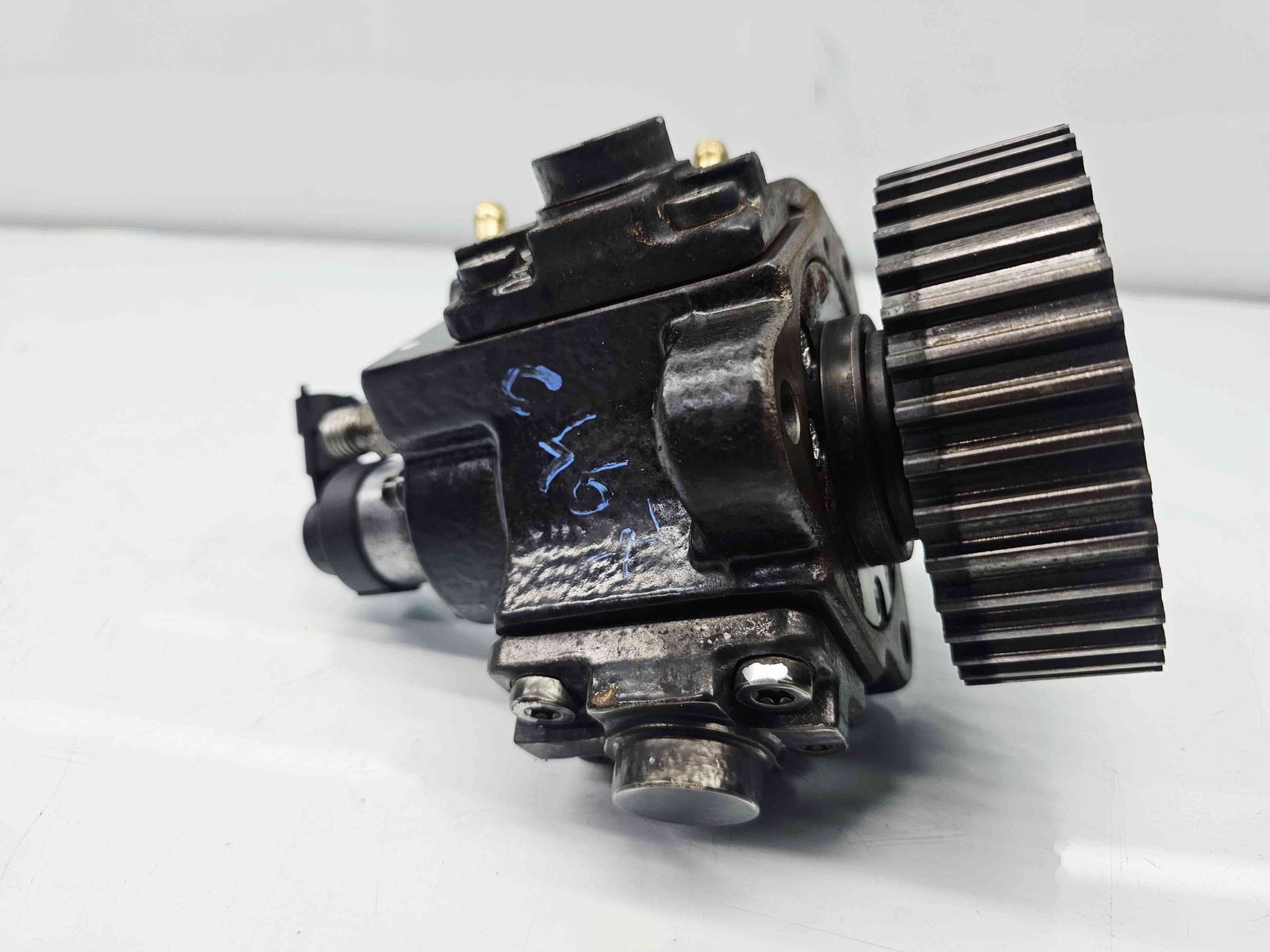 Pompa inalta presiune Opel Insignia A [Fabr 2008-2016] 55597787 2.0 CDTI A20DT 121KW / 165CP - imagine 2