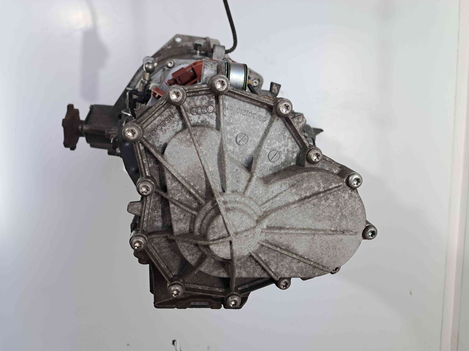 Cutie viteze manuala 6 trepte AUDI A5 (8T3) [Fabr 2007-2015] 2.0 TDI CAHALLQ 125KW / 170CP - imagine 3