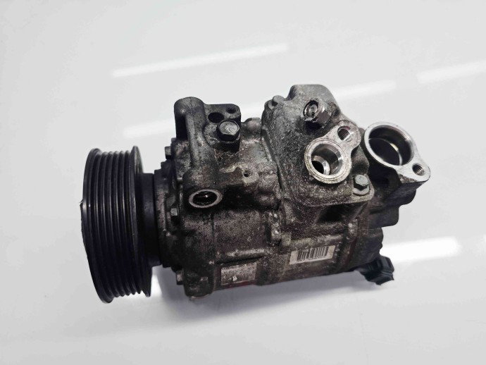 Compresor clima  AUDI Q5 (8RB) [ Fabr 2008-2016] 8K0260805E 2.0 TDI CAHA 125KW / 170CP