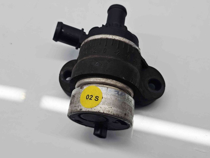 Pompa recirculare apa  AUDI A4 (8W2, B9) [Fabr 2015-prezent] 05L965567 2.0 TDI DFBA 150KW / 204CP