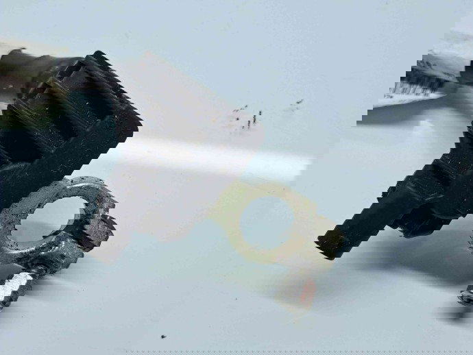  Borna baterie (-) AudiTT (8J3) [Fabr 2006-2013] 8X0915181 