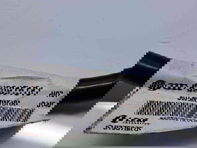  Borna baterie (-) AudiTT (8J3) [Fabr 2006-2013] 8X0915181 