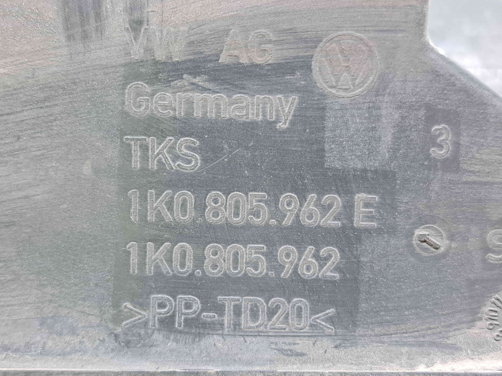 Difuzor captare aer Skoda Octavia 2 Combi (1Z5) [Fabr 2004-2013] Facelift 1K0805962E - imagine 4