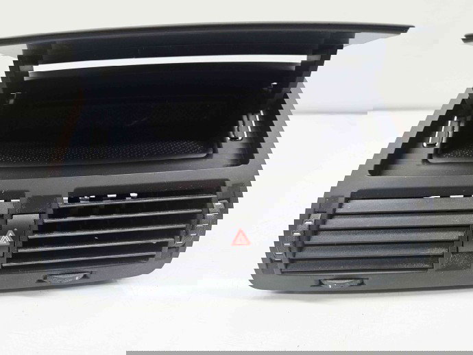  Grila aerisire centrala Skoda Octavia 2 Combi (1Z5) [Fabr 2004-2013] Facelift 1Z0820951