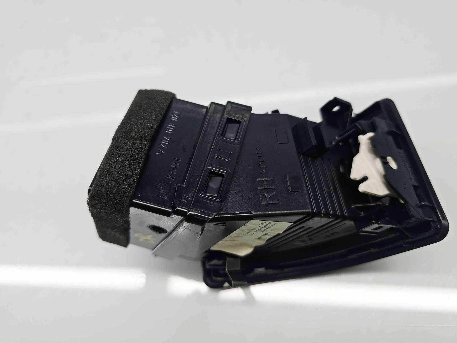 Grila aerisire dreapta Skoda Octavia 2 Combi (1Z5) [Fabr 2004-2013] Facelift 1Z0819702A - imagine 3