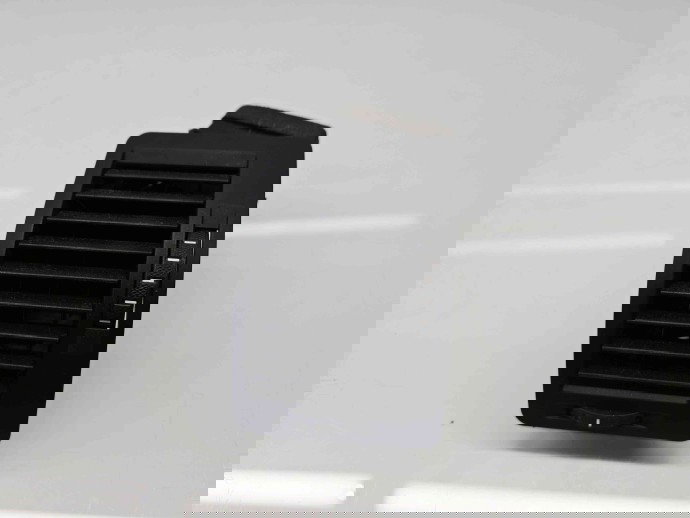  Grila aerisire stanga Skoda Octavia 2 Combi (1Z5) [Fabr 2004-2013] Facelift 1Z0819701