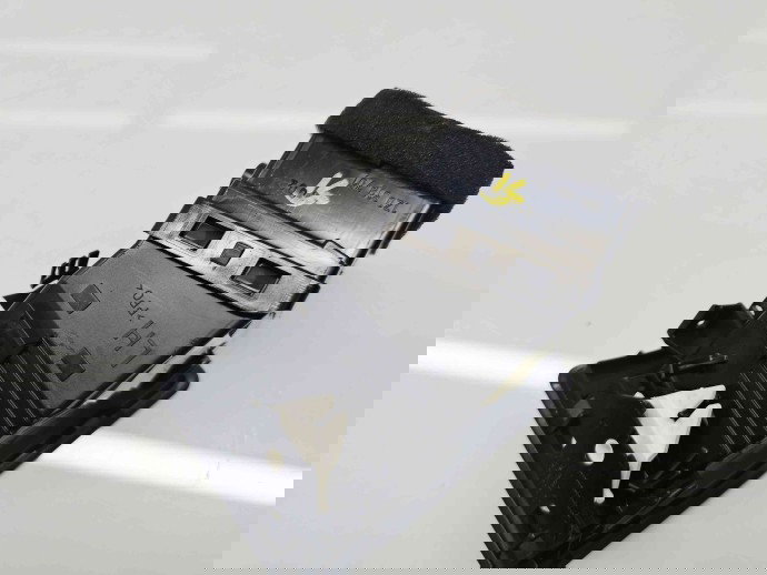  Grila aerisire stanga Skoda Octavia 2 Combi (1Z5) [Fabr 2004-2013] Facelift 1Z0819701