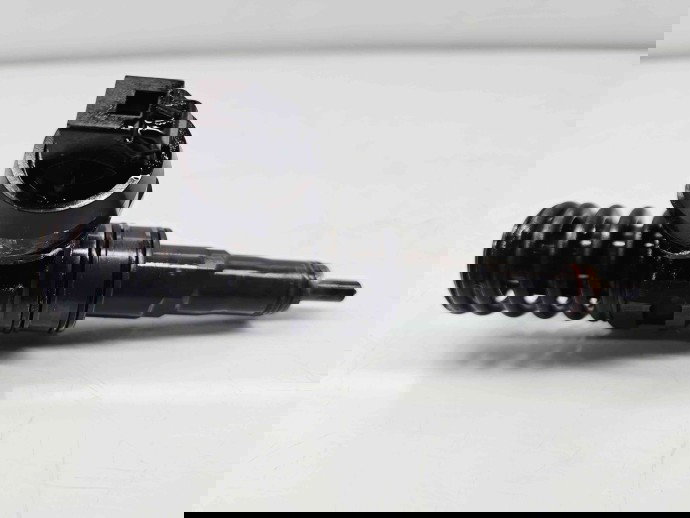 Injector Volkswagen Passat B6 Variant (3C5) [Fabr 2005-2010] 038130073BN 1.9 TDI BLS 77KW / 105CP