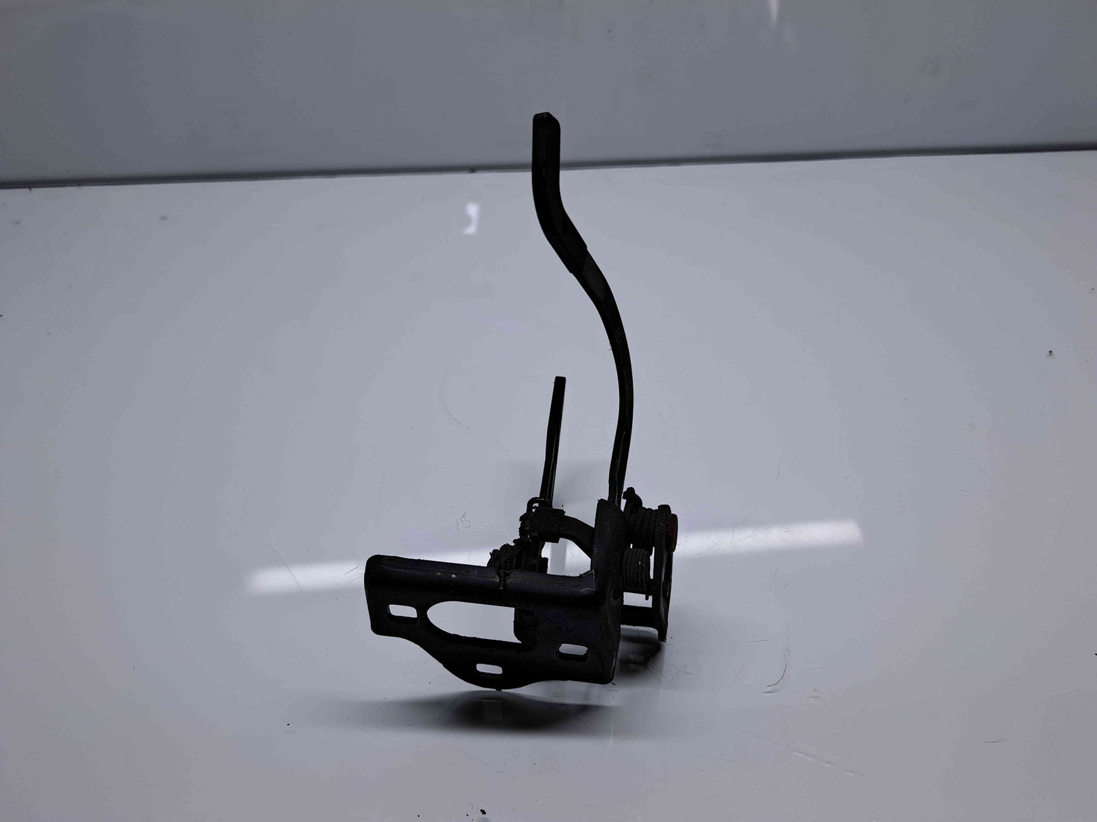 Maner deschidere capota Skoda Octavia 2 Combi (1Z5) [Fabr 2004-2013] Facelift 1Z0823480 - imagine 2