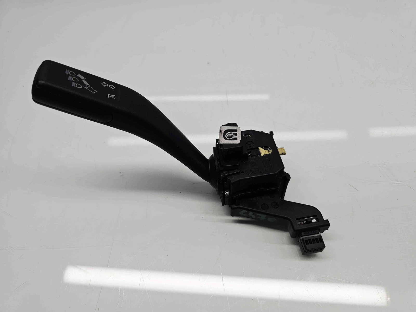 Maneta semnalizare Volkswagen Golf 6 (5K1) [Fabr 2009-2013] 1K0953513E - imagine 1