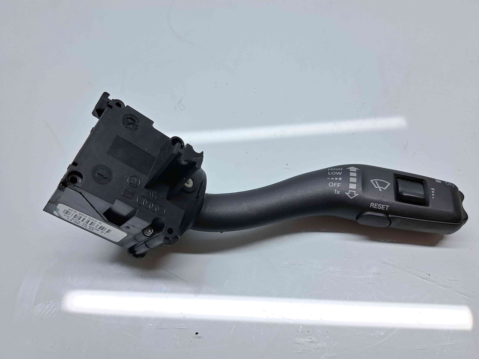 Maneta stergator Audi Q7 (4LB) [Fabr 2006-2014] Facelift 4E0953503G - imagine 1