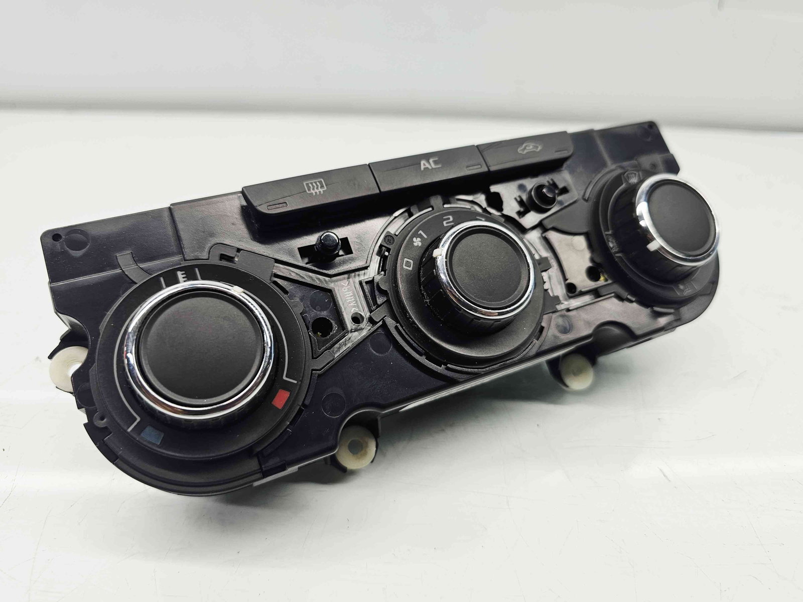 Panou comanda clima Skoda Octavia 2 Combi (1Z5) [Fabr 2004-2013] Facelift 3T0820047R - imagine 2