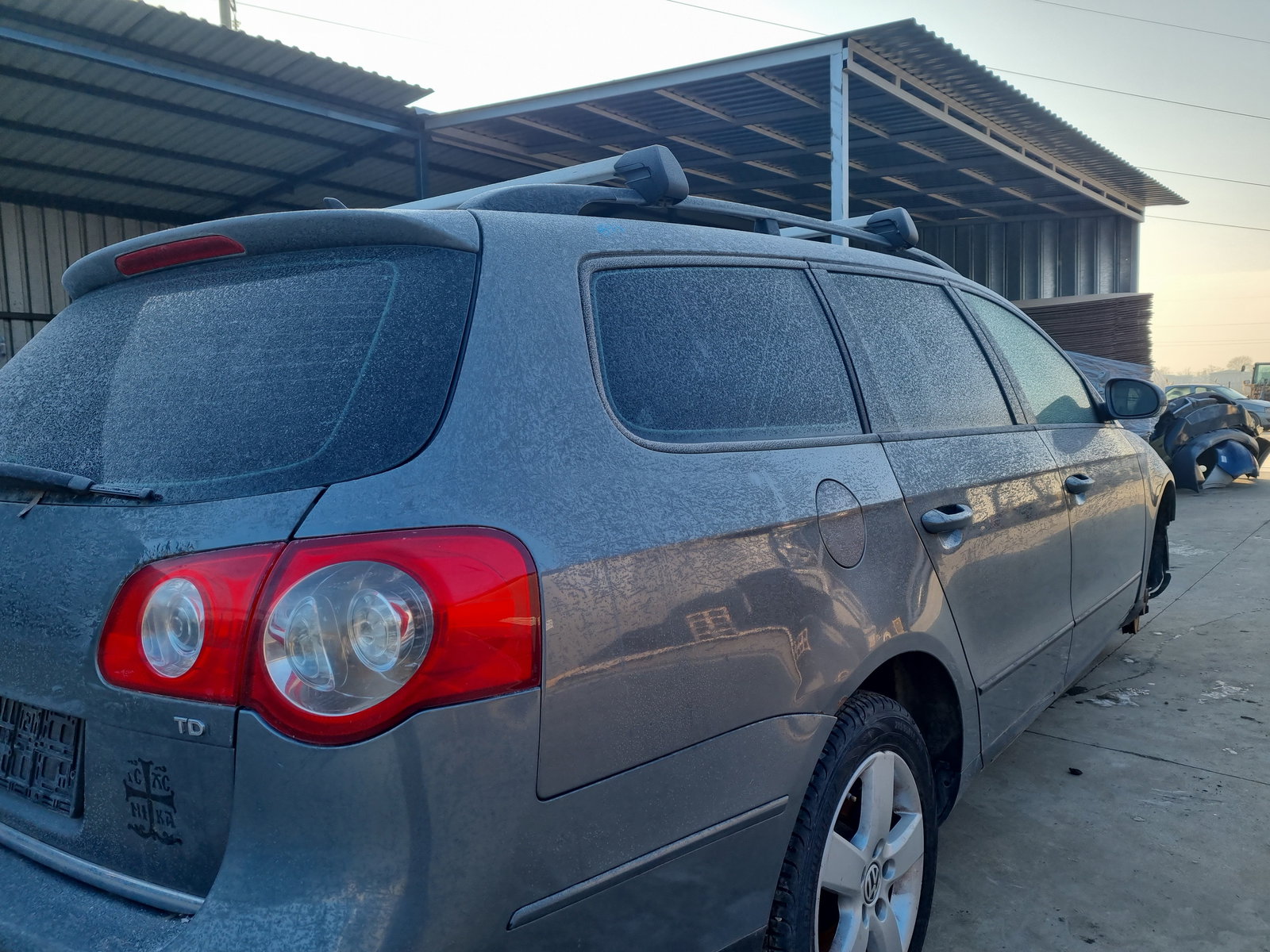 Aripa dreapta spate Volkswagen Passat B6 Variant (3C5) [Fabr 2005-2010] OEM - imagine 2