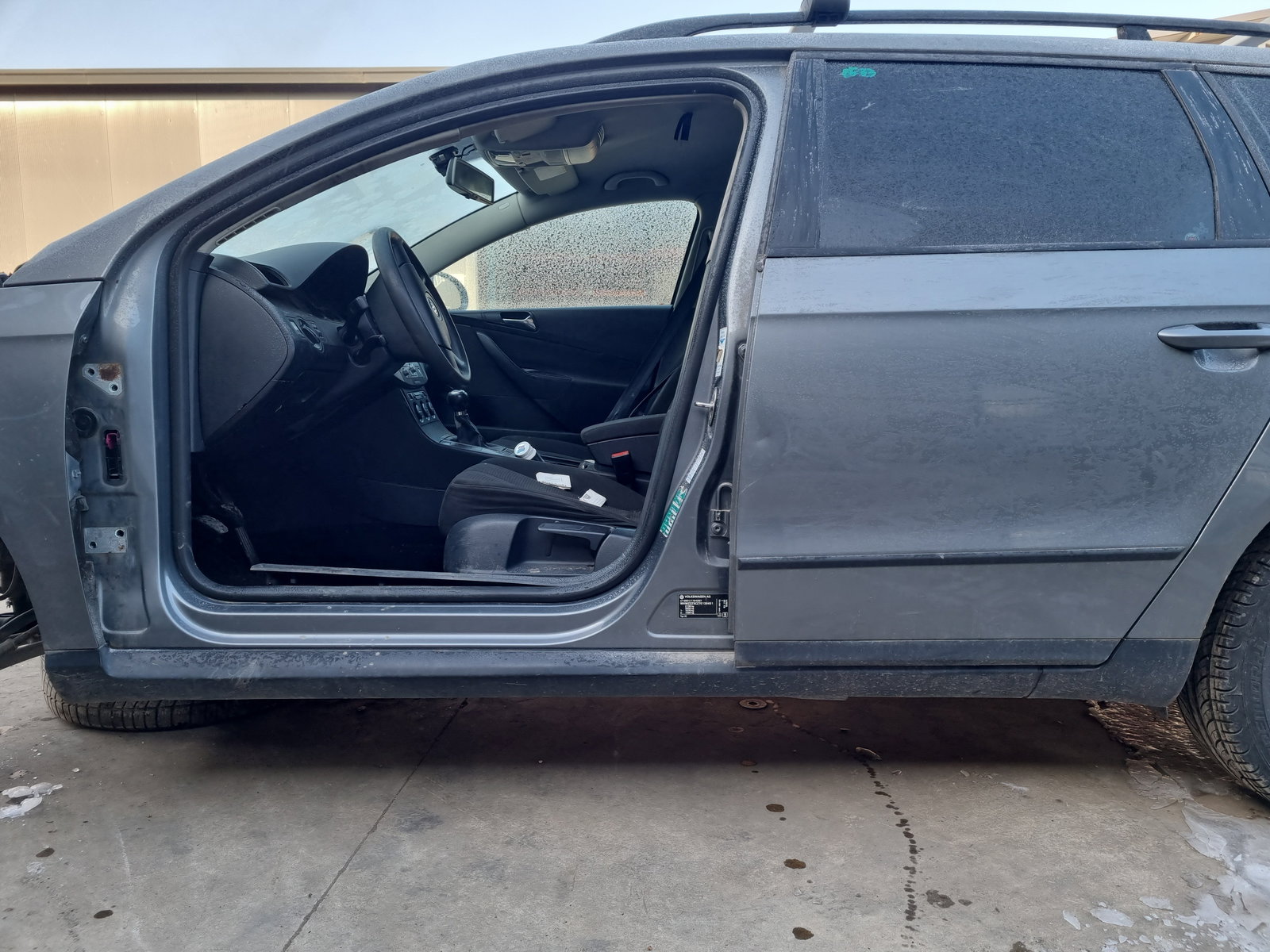 Prag lateral stanga Volkswagen Passat B6 Variant (3C5) [Fabr 2005-2010] OEM - imagine 1