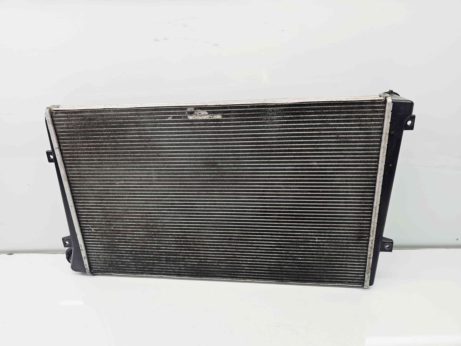 Radiator apa Volkswagen Passat B6 Variant (3C5) [Fabr 2005-2010] OEM 1.9 TDI BLS 77KW / 105CP - imagine 5