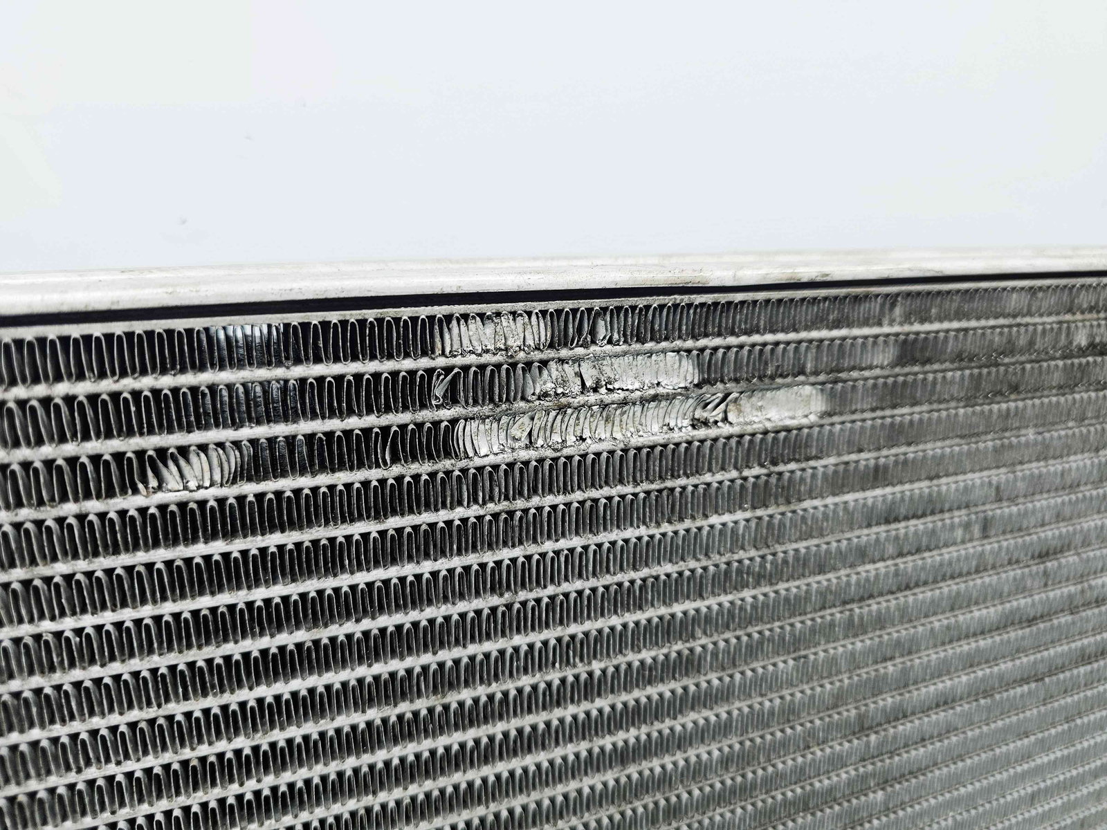 Radiator apa Volkswagen Passat B6 Variant (3C5) [Fabr 2005-2010] OEM 1.9 TDI BLS 77KW / 105CP - imagine 6