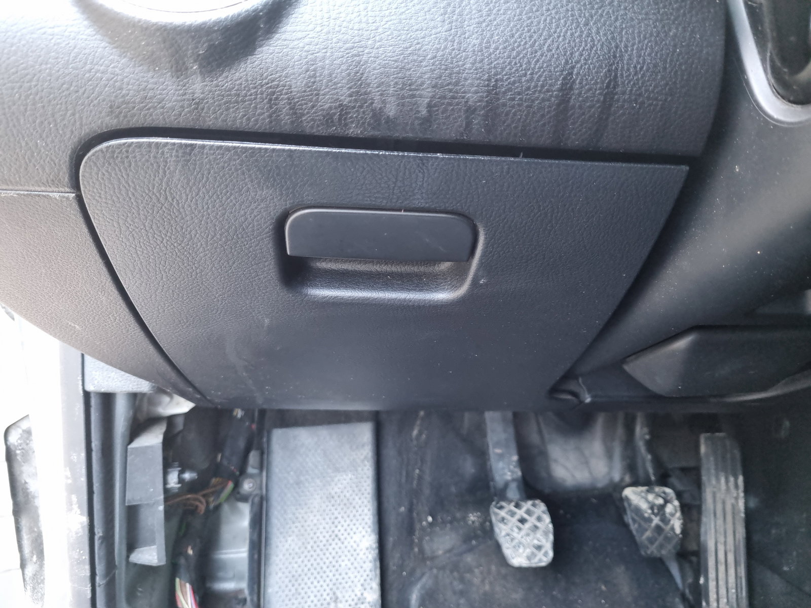 Sertar bord Volkswagen Passat B6 Variant (3C5) [Fabr 2005-2010] OEM - imagine 1