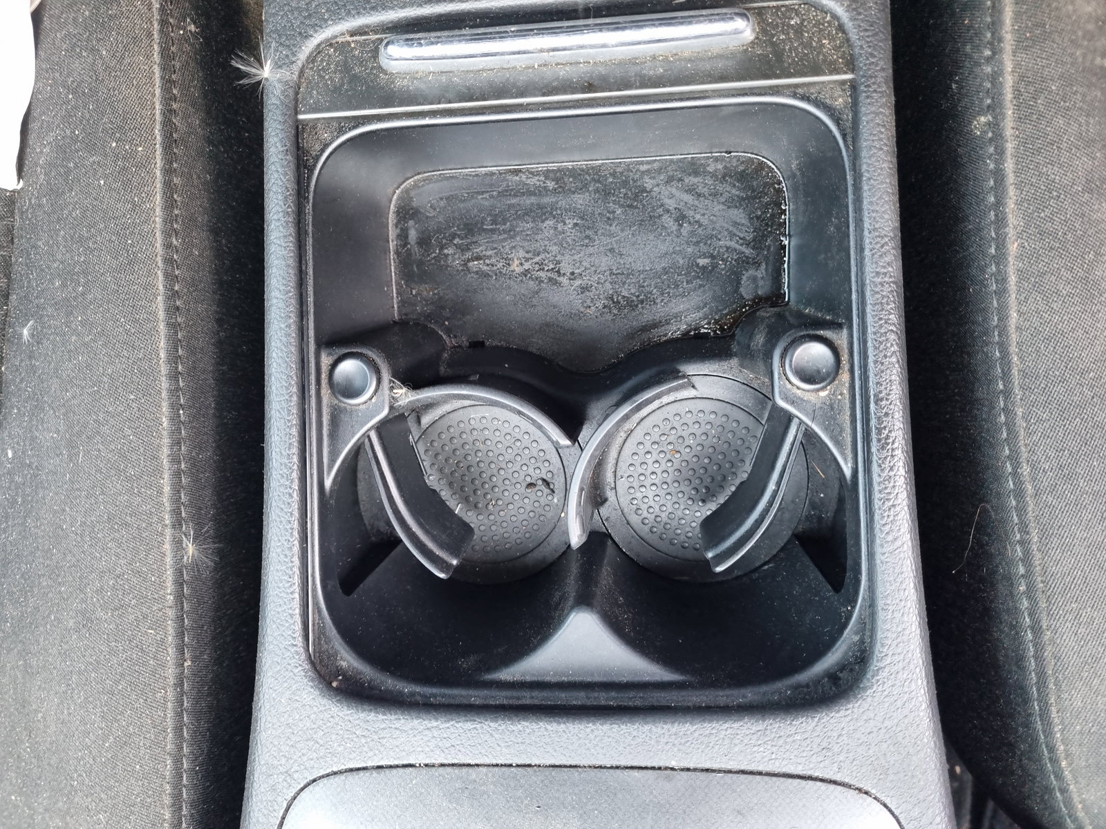 Suport pahare Volkswagen Passat B6 Variant (3C5) [Fabr 2005-2010] OEM - imagine 1