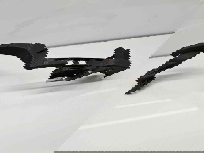 Suport far dreapta Opel Zafira C (D75) Tourer [Fabr 2011-2017] 13300783