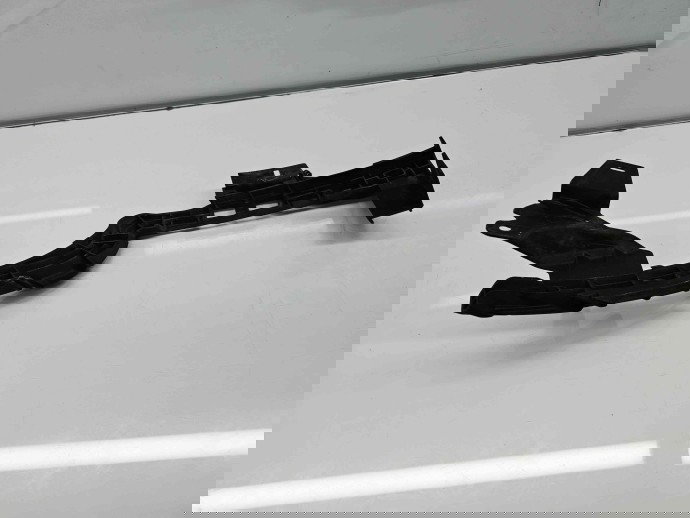 Suport far dreapta Opel Zafira C (D75) Tourer [Fabr 2011-2017] 13300783