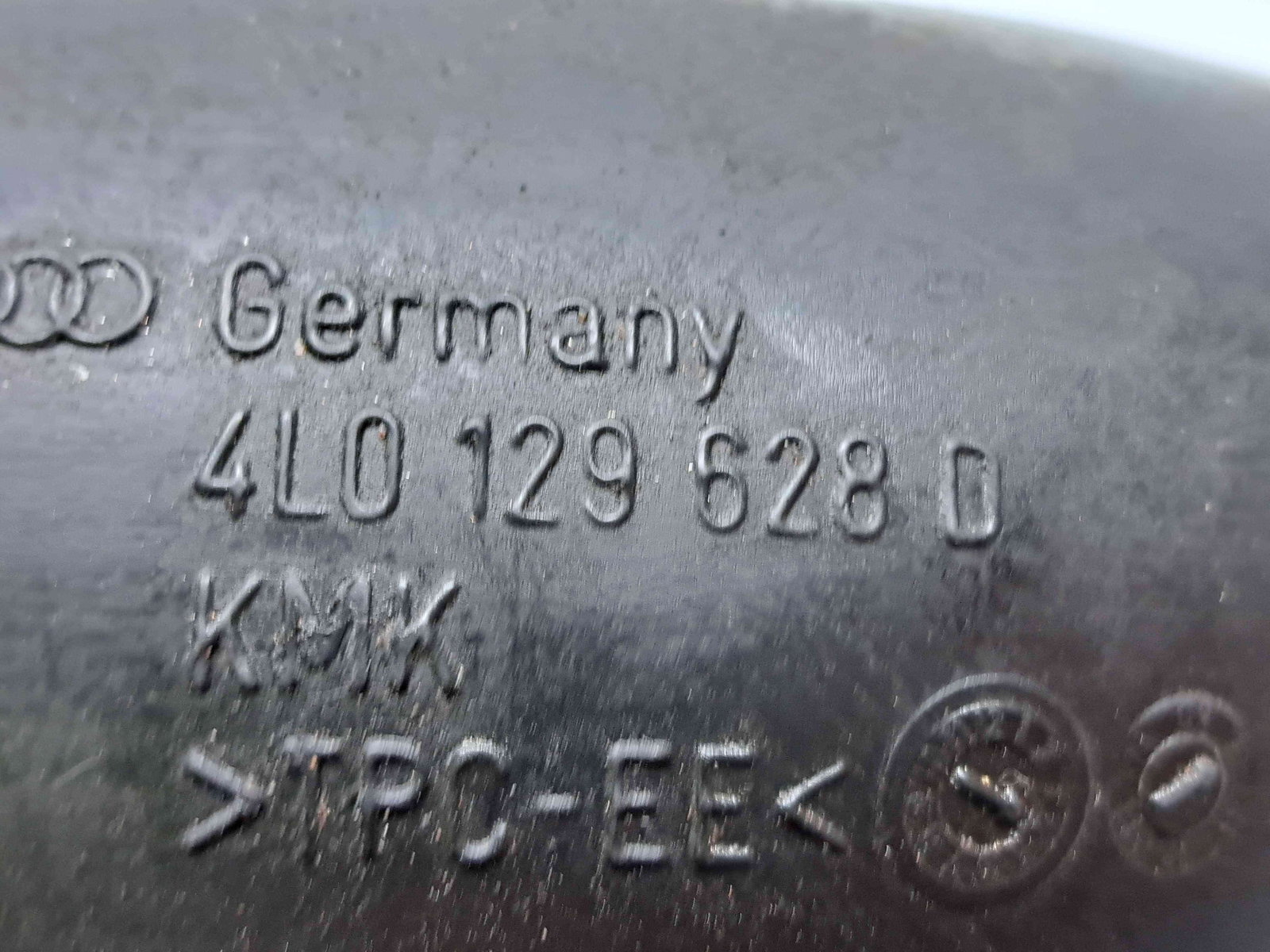 Tub admisie aer Audi Q7 (4LB) [Fabr 2006-2014] Facelift 4L0129628D 3.0 TDI CJGA 176KW / 240CP - imagine 4