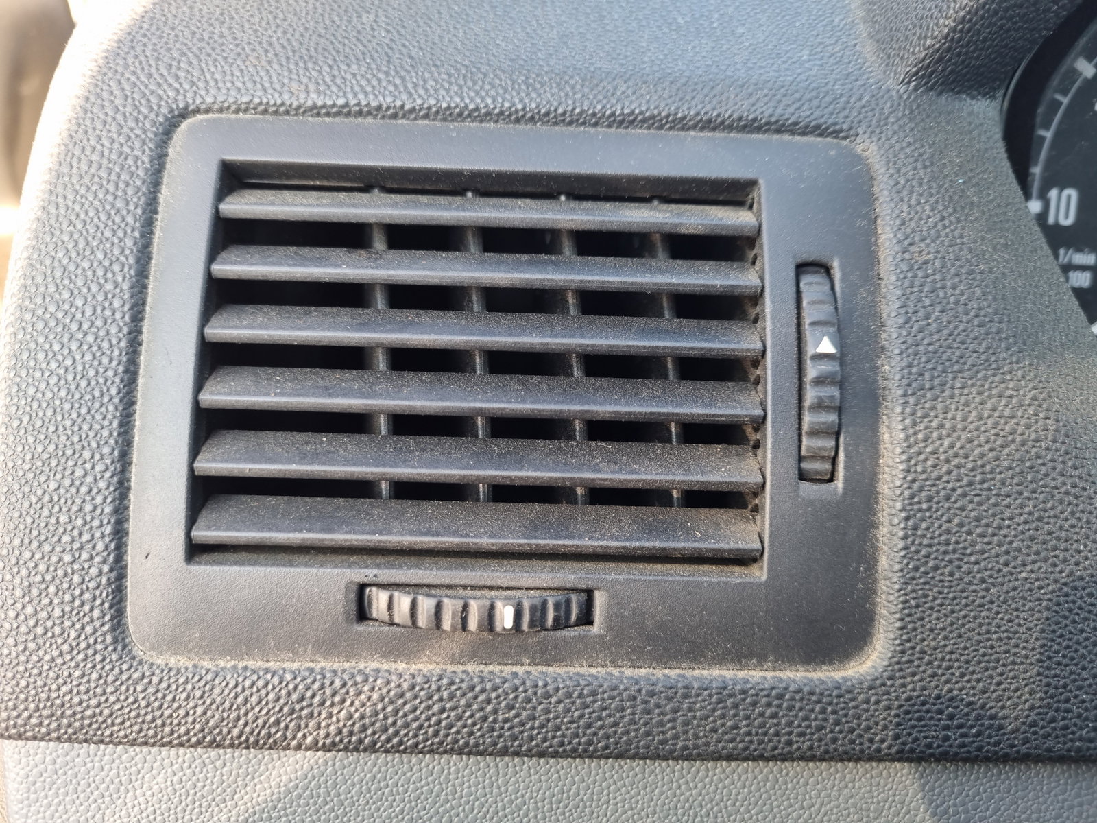 Grila aerisire stanga Skoda Fabia 1 (6Y2) [Fabr 1999-2008] OEM