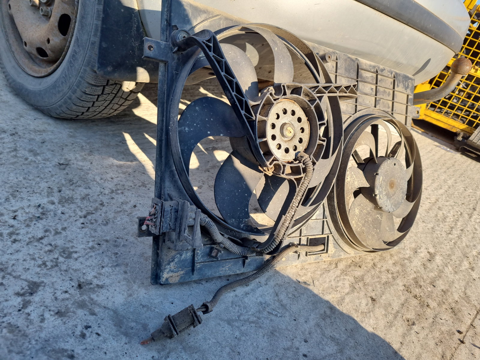 Electroventilator Skoda Fabia 1 (6Y2) [Fabr 1999-2008] OEM 1.4 Benz AUA - imagine 3