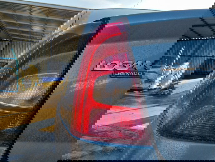  Stop aripa stanga Dacia Logan (LS) [Fabr 2004-2012] OEM