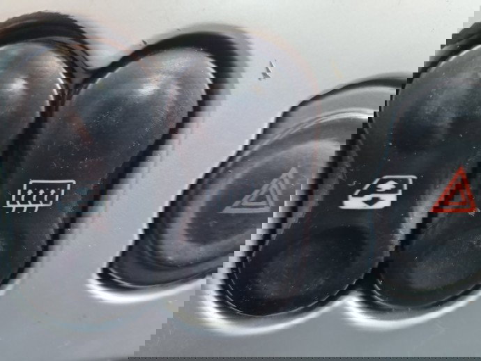  Buton dezaburire luneta Dacia Logan (LS) [Fabr 2004-2012] OEM