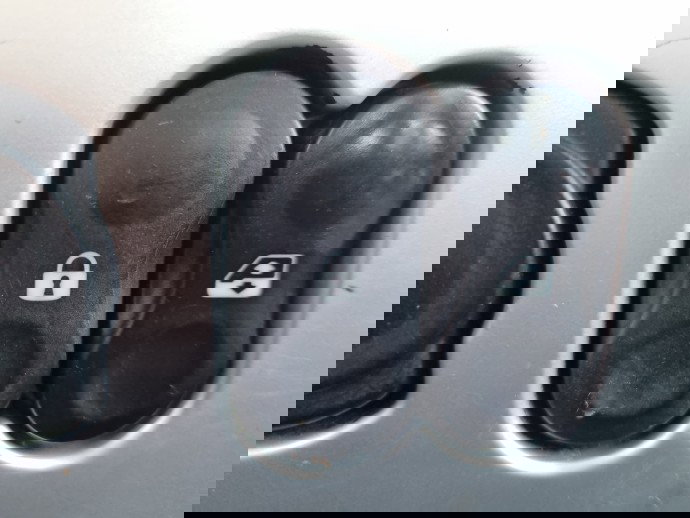  Buton blocare usi Dacia Logan (LS) [Fabr 2004-2012] OEM