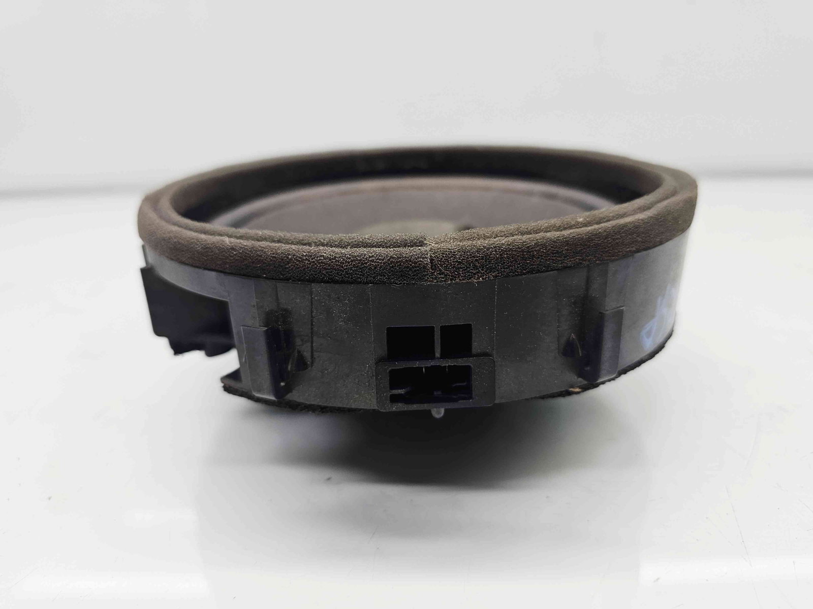 Boxa dreapta spate MITSUBISHI Outlander II [Fabr 2006-2015] 8720A017 - imagine 2