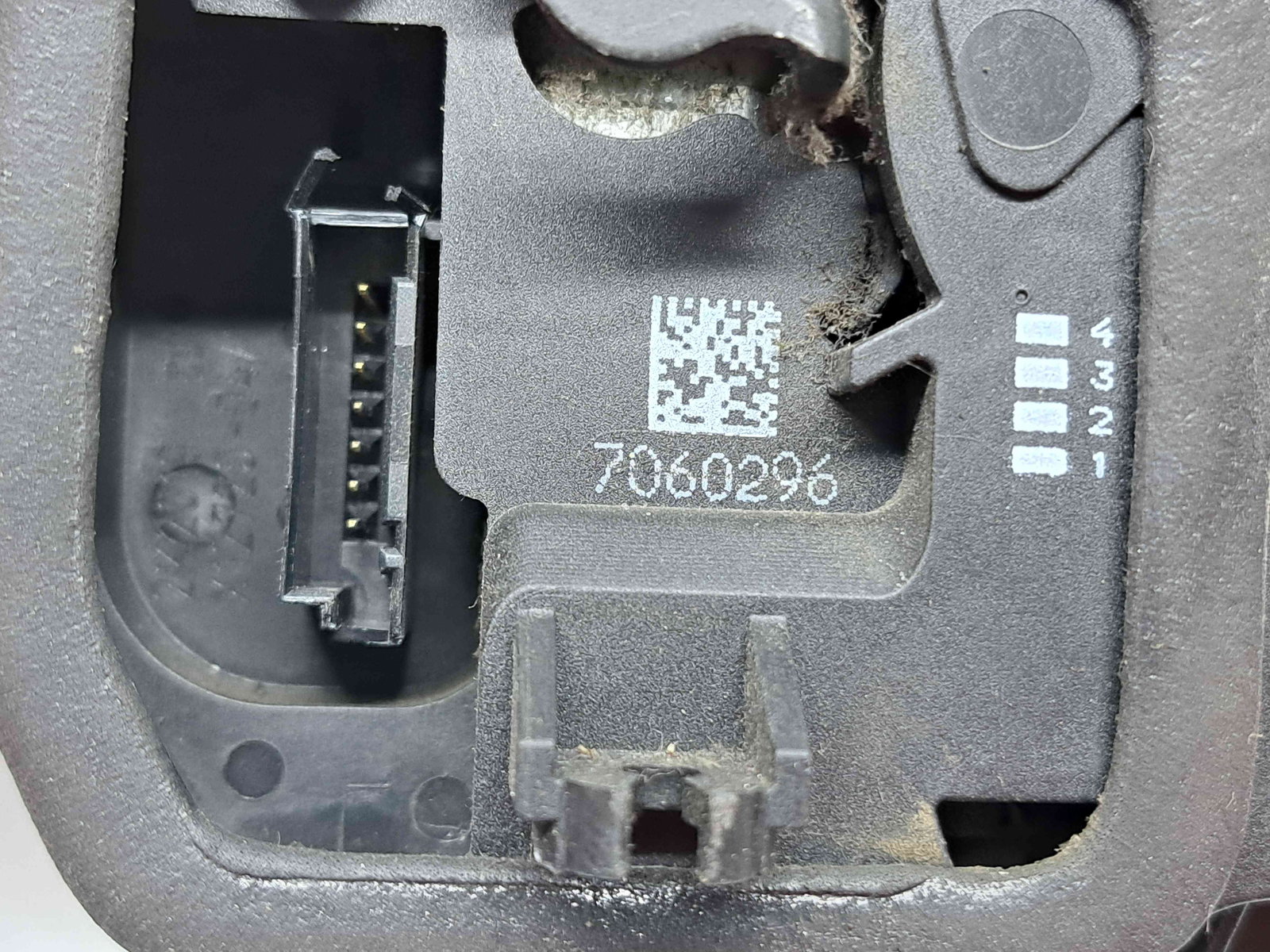 Broasca usa dreapta spate Bmw X1 (E84) [Fabr 2009-2015] 7060296 - imagine 4