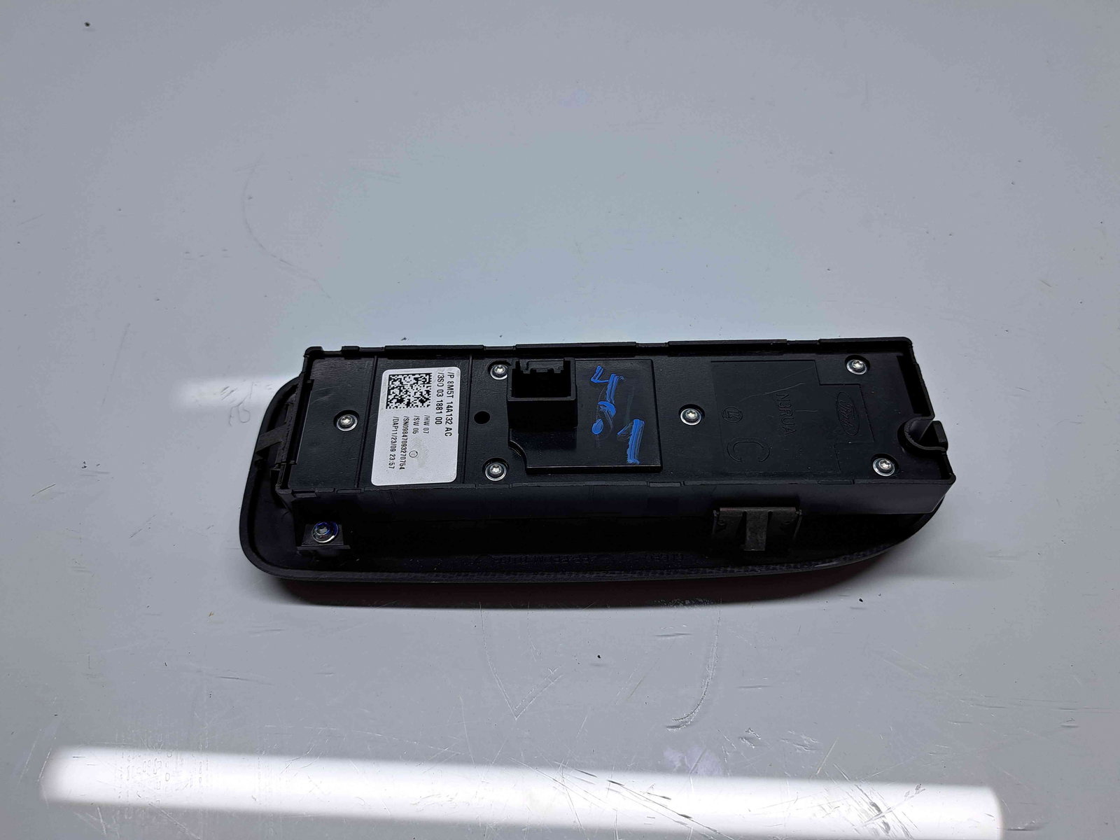 Butoane comanda geamuri sofer Ford Kuga I [Fabr 2008-2012] 8M5T-14A132-AC - imagine 4