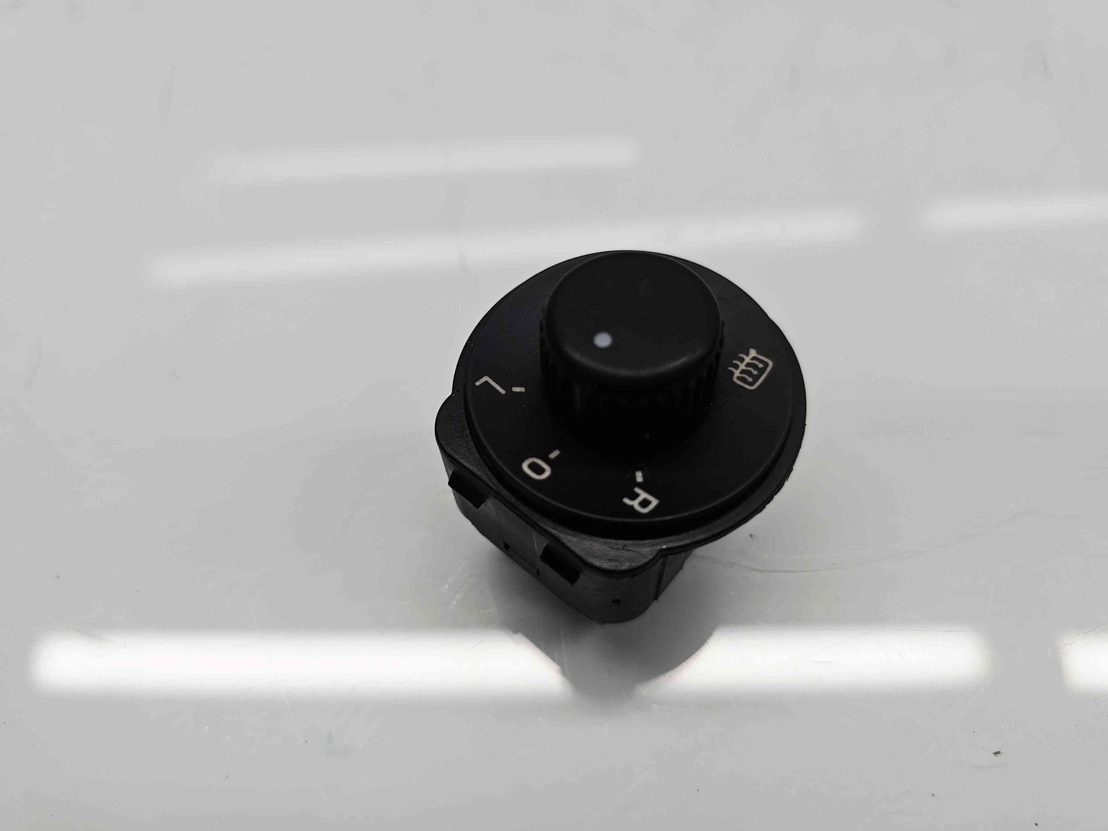 Buton reglaj oglinzi Skoda Octavia 2 (1Z3) [Fabr 2004-2013] 1Z2959565A - imagine 1