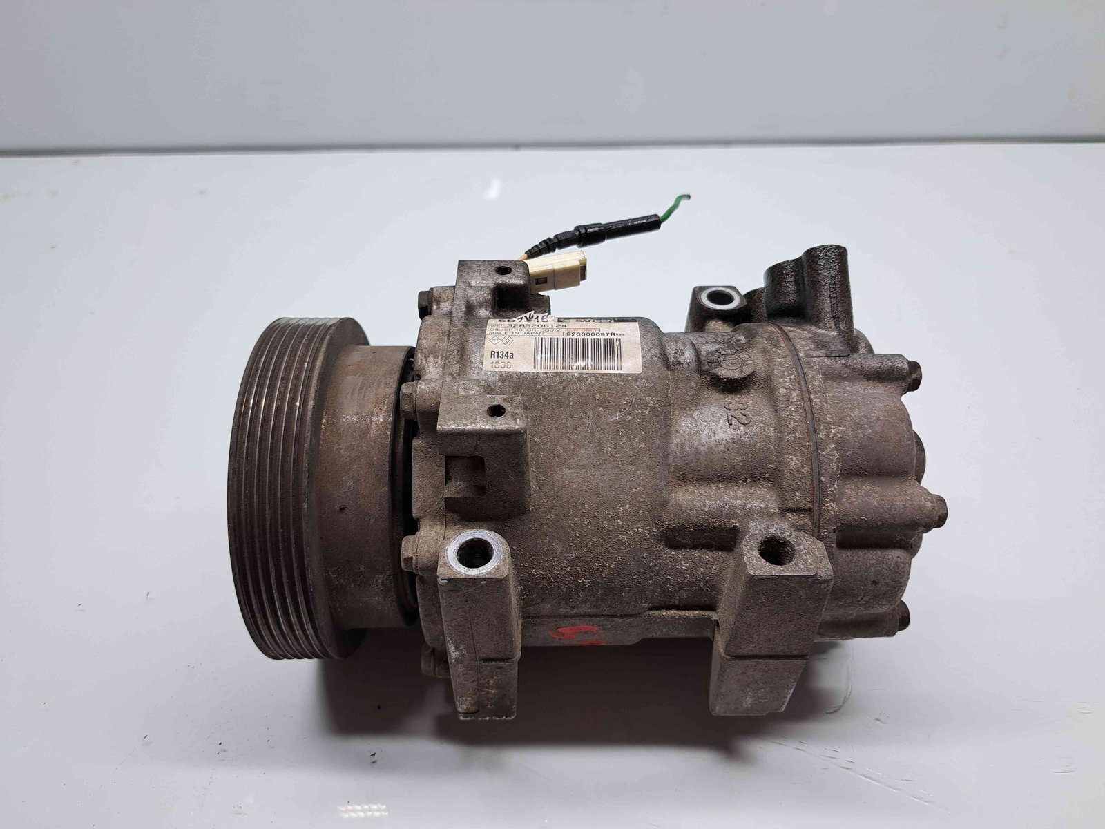 Compresor clima Dacia Logan (LS) [Fabr 2004-2012] 926000097R 1.6 B K4M-F6 77KW / 105CP - imagine 1