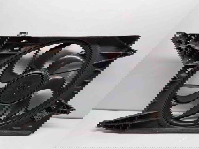 Electroventilator Dacia Logan (LS) [Fabr 2004-2012] 3136613347 1.6 B K4M-F6 77KW / 105CP